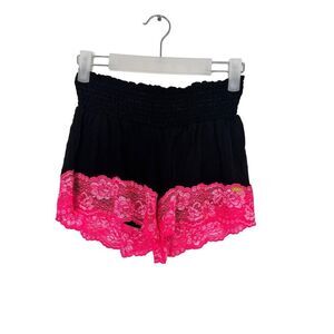 Beach Bunny Floral Lace Elastic Waistband Lounge  Shorts Pink Black Medium